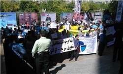 اعتراض متقاضیان مسکن مهر به برنامه رسمی وزیر راه و شهرسازی کشیده شد