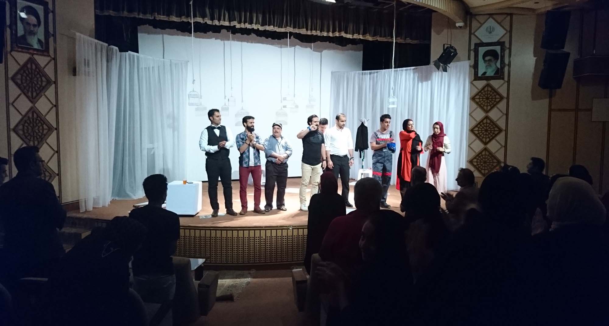 از کنسرت موسیقی در مشهد تا رقاصی در تئاتر قم+عکس و فیلم
