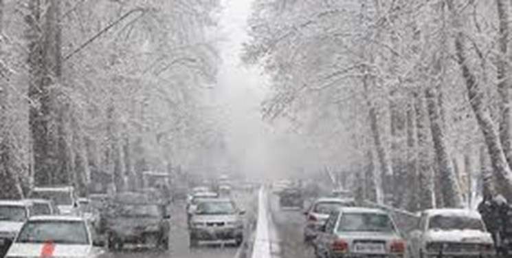 بارش برف مدارس پایتخت را تعطیل کرد