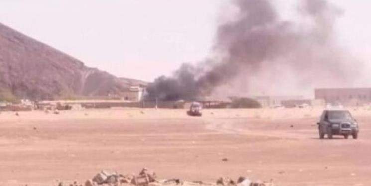 وزارت دفاع دولت هادی در مأرب بار دیگر هدف حمله موشکی قرار گرفت