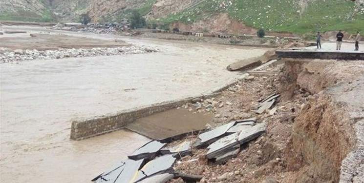 برق 37 روستای لرستان بر اثر سیل قطع شده است