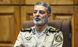 سرلشکر موسوی: ارتش از مردم، با مردم و در کنار مردم است/ هرجا لازم باشد پشتیبان نیروی انتظامی خواهیم بود