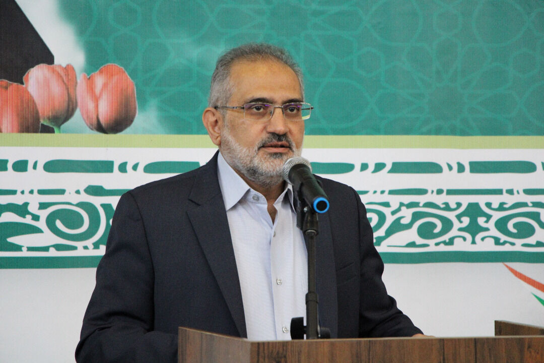 حسینی: سفرهای دولت برای اتخاذ تصمیمات واقع بینانه است