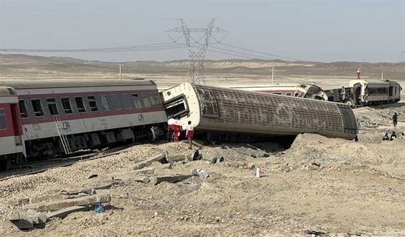 ارائه گزارش کمیسیون عمران از حادثه قطار مشهد - یزد