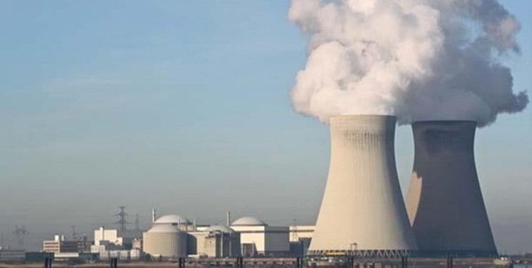 آلمان تعطیل کردن سه نیروگاه هسته‌ای خود را به تاخیر می‌اندازد