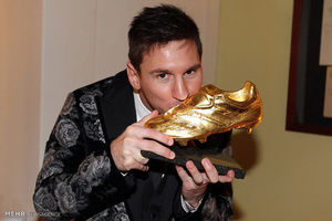 مسی کفش طلای اروپا را دریافت کرد