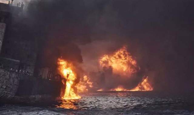 گسترش آلودگی نفتی نفتکش سانچی در دریای چین