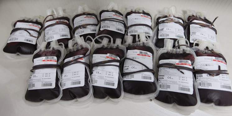 استقبال مردم در نوروز جهت اهدای خون
